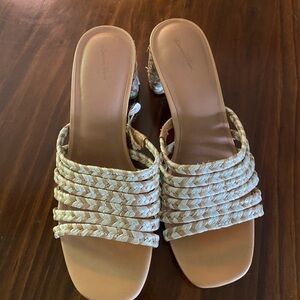 Universal Thread Braided Tan and White Women's Sandals